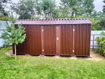 Вместительный "шоколадный" хозблок для хранения в д. Ярцево, г. Солнечногорск, МО