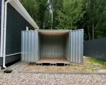 Хозблок для хранения вещей в цинковом цвете в дер. Шишкино, Домодедовский р-н, МО